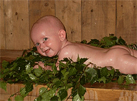 Ребёнок в бане